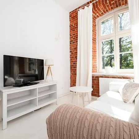 Park Zrodliska White & Brick By Bookinghost Apartment *